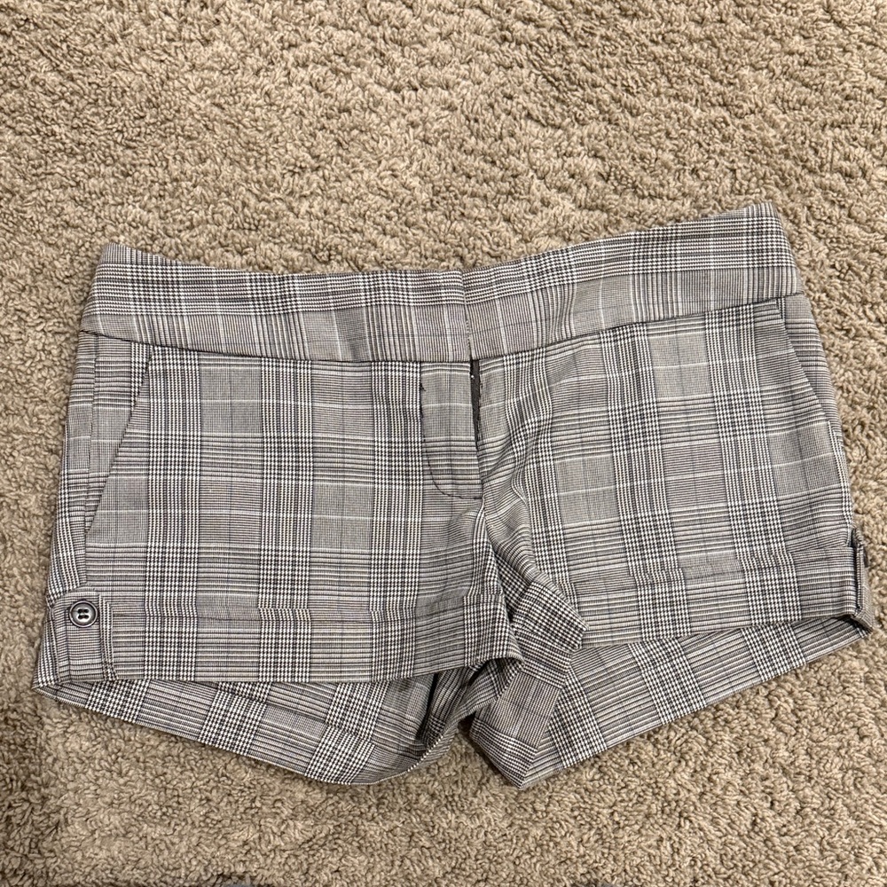 Guess Women's High Waist Gray Checkered Shorts